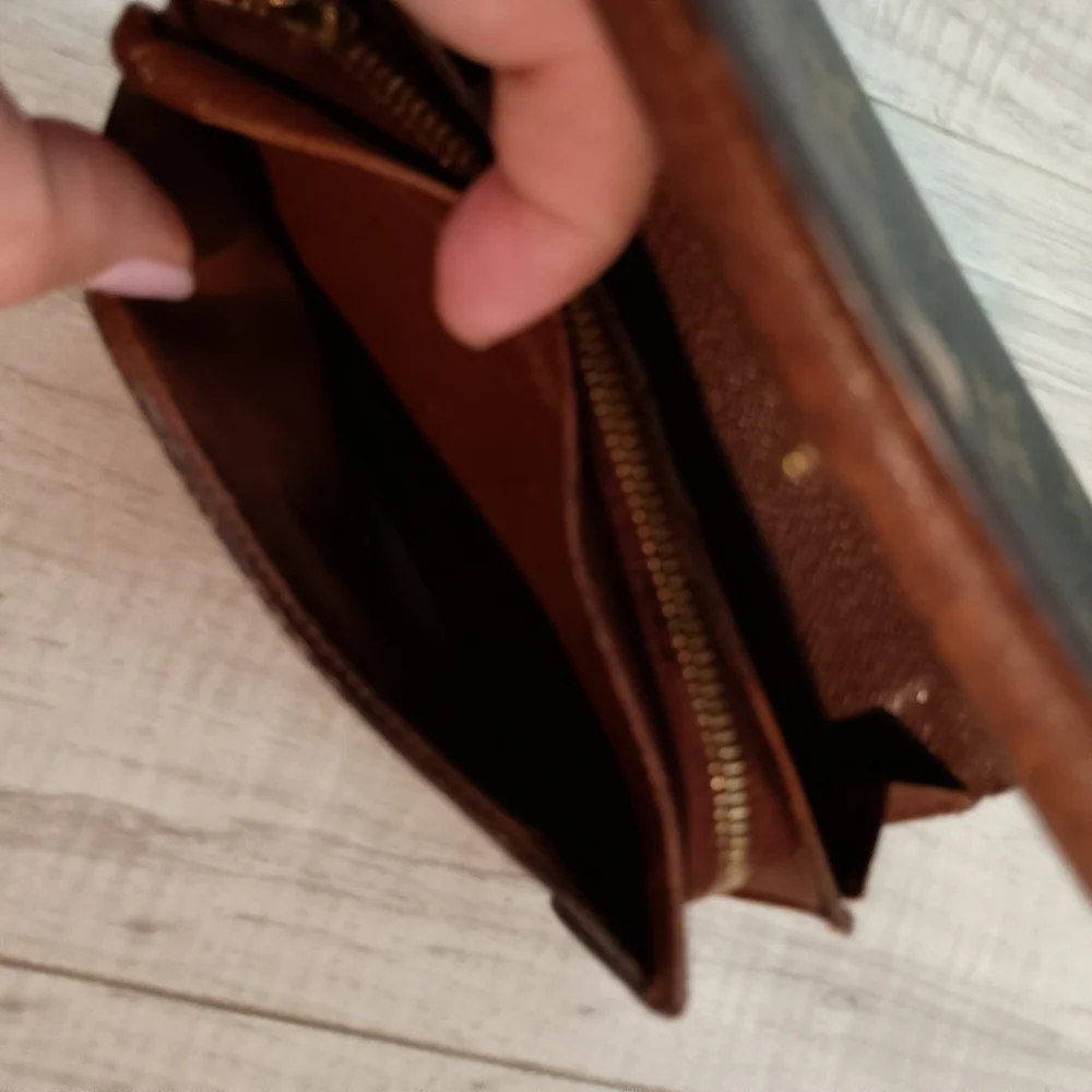 Louis Vuitton Monogram Porte Monnaie Tresor Wallet